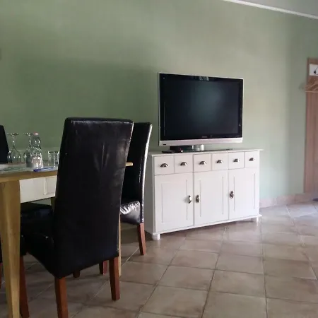 Kossuth Apartman *